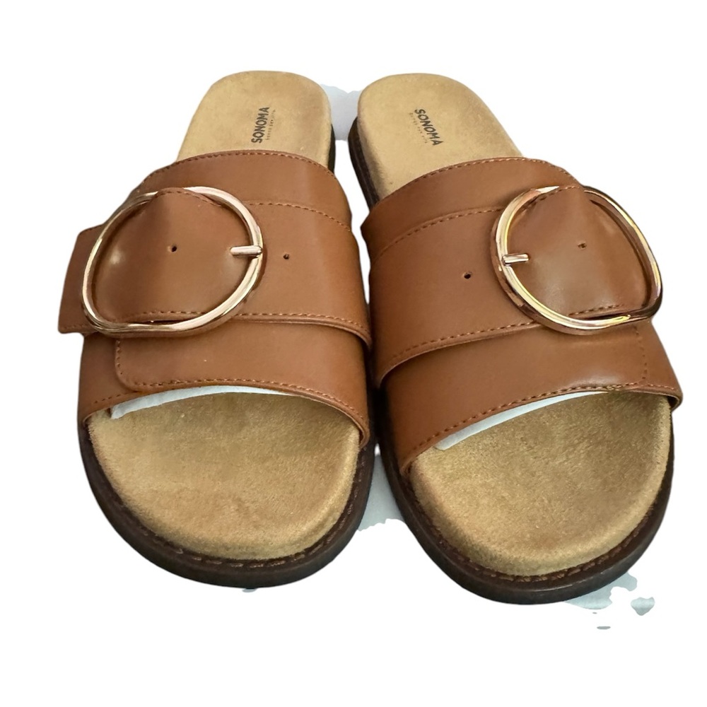 Sonoma sandals in Cognac size 6 brand new in the box.
